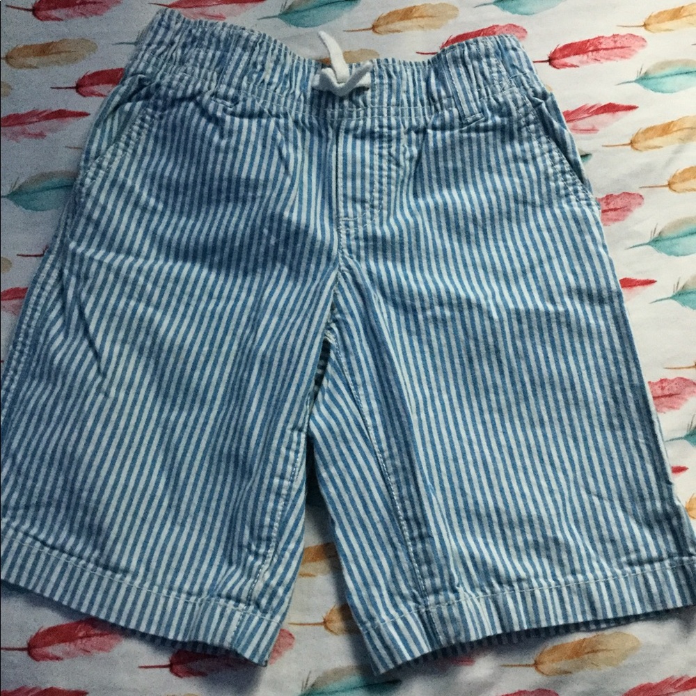 blue shorts
